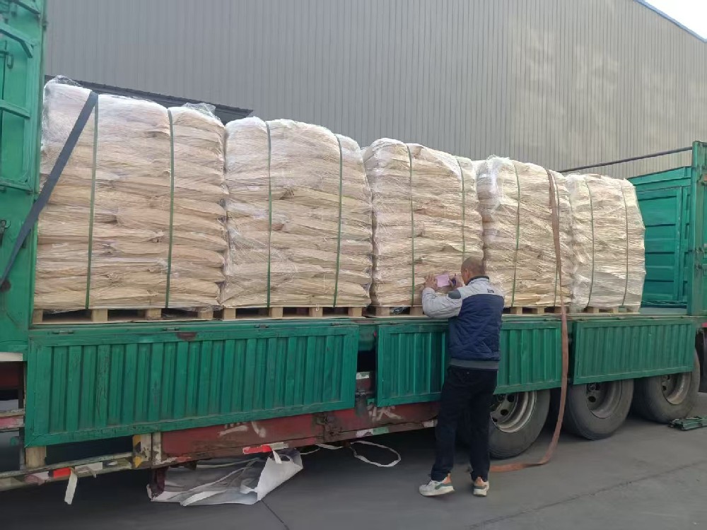 密胺树脂装运中